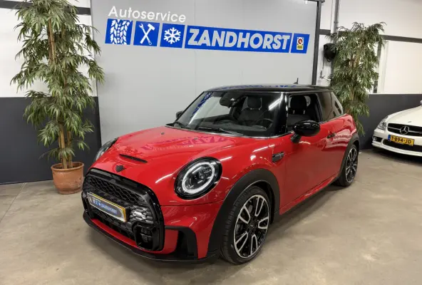 3-Deurs 2.0 Cooper S JCW // Panodak // Camera // Carplay