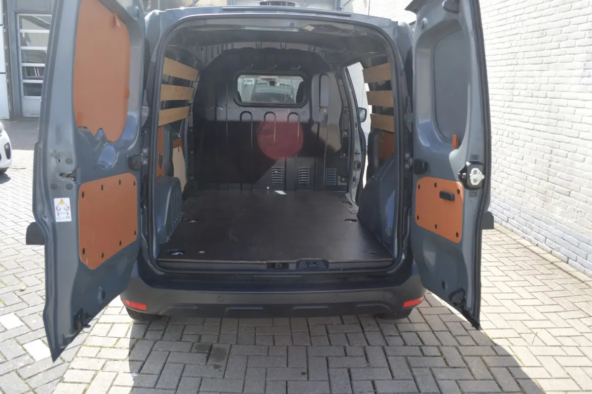 Express 1.3 TCe 100 Comfort + / BOVAG RIJKLAARPRIJS