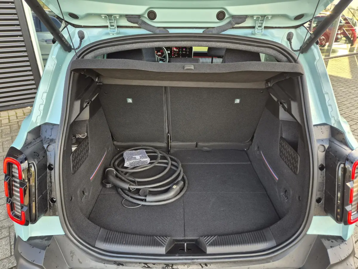 4 comfort range techno 52 kWh Adapt. Cruise Control, Elektr. A-klep, Camera, Google on board, Apple/An