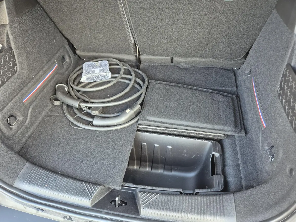 4 comfort range techno 52 kWh Adapt. Cruise Control, Elektr. A-klep, Camera, Google on board, Apple/An