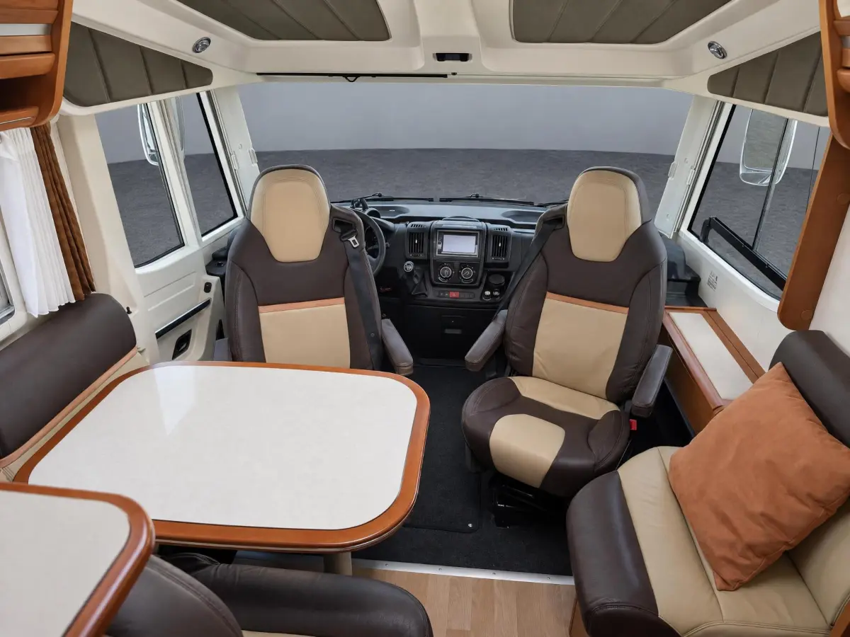 Ducato Rapido 9090 DF 2.3 35 design AL-KO chassis dubbele bodum