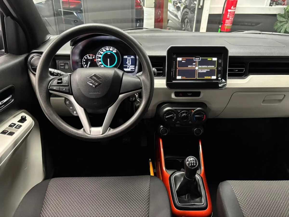 Ignis 1.2 Select / Camera / Carplay