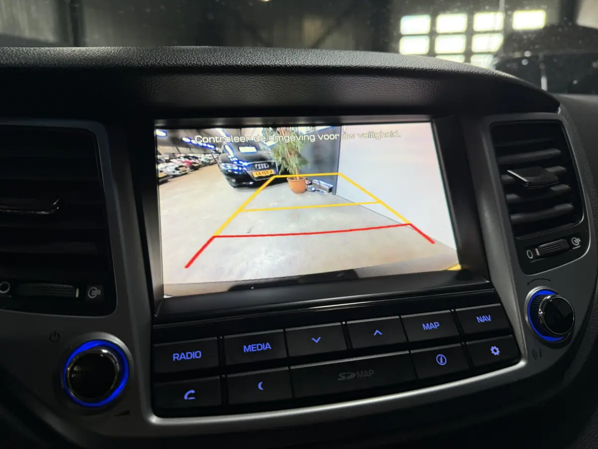 Tucson 1.6 T-GDi Comfort // 17 inch // Cruise // Navi