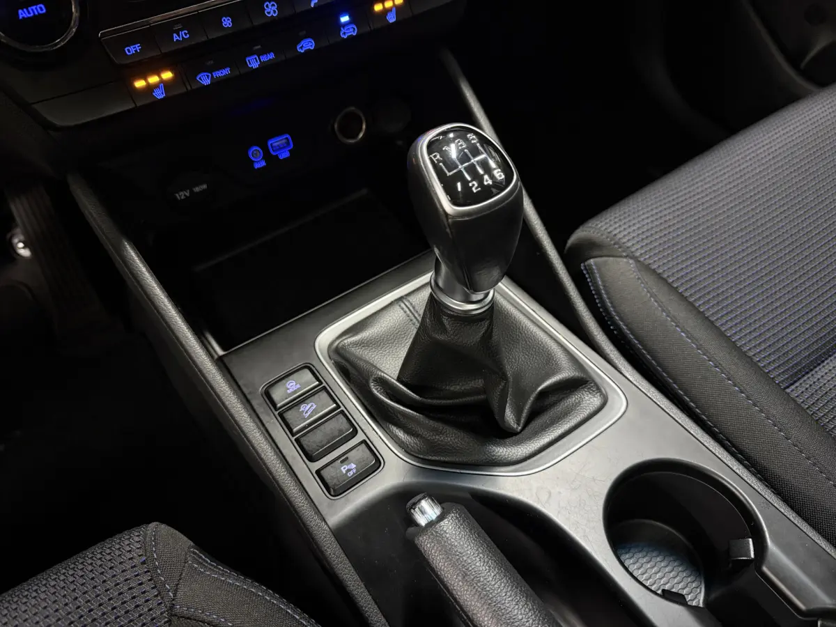 Tucson 1.6 T-GDi Comfort // 17 inch // Cruise // Navi