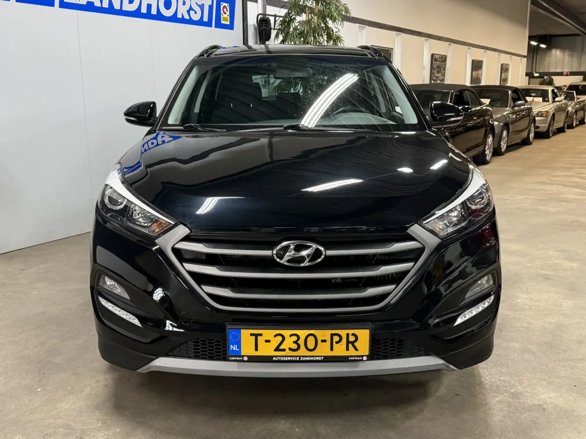 Tucson 1.6 T-GDi Comfort // 17 inch // Cruise // Navi