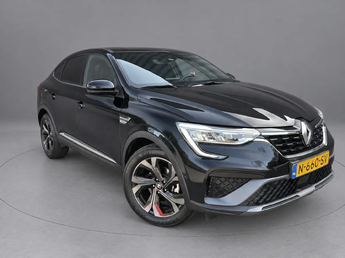 Arkana 1.6 E-Tech Hybrid 145 R.S. Line, Full Options