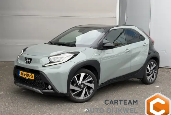 Aygo X 1.0 VVT-i S-CVT Premium Design Pack/Adaptive cruise/Clima/VOL!