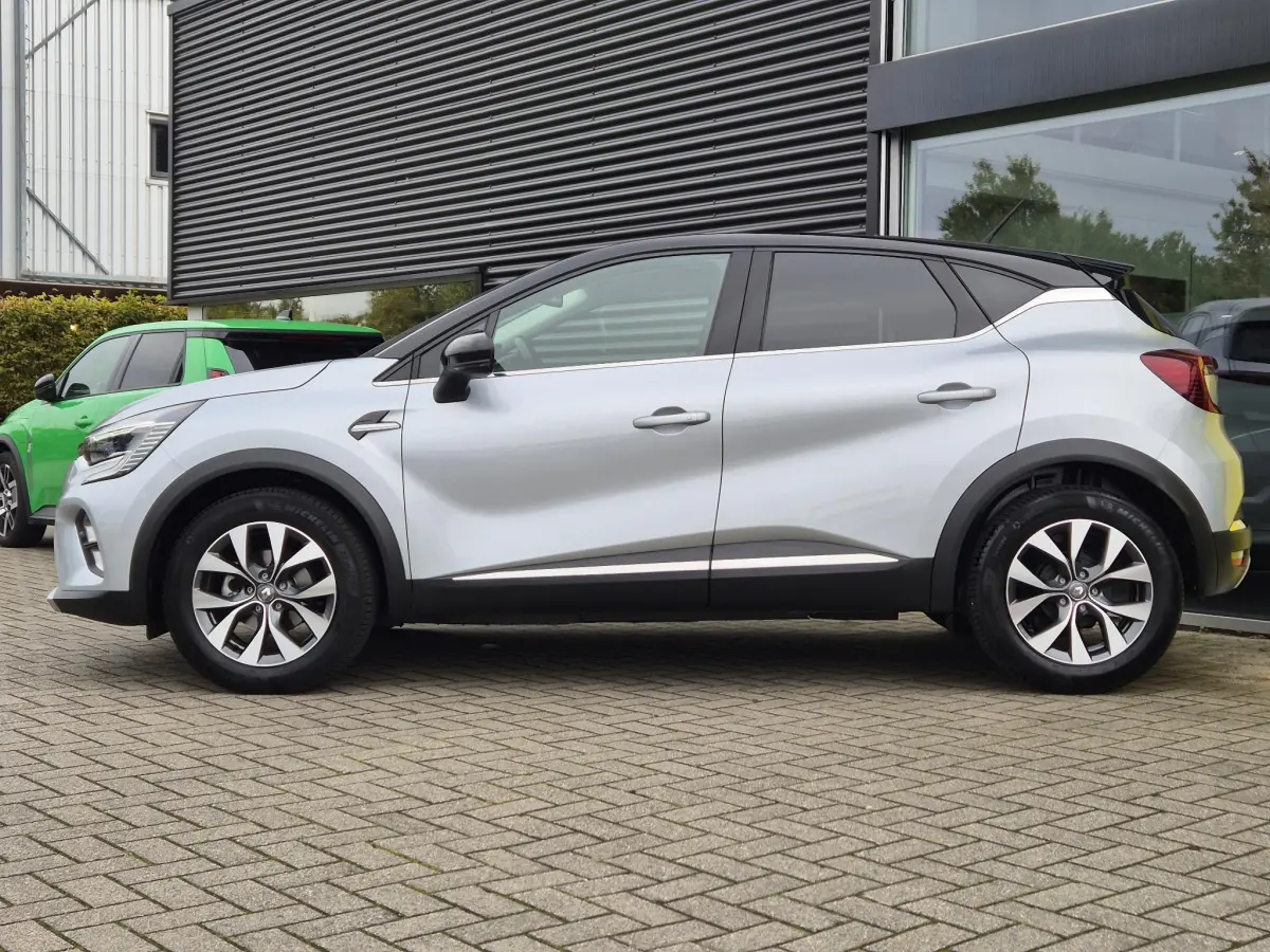 Captur 1.3 TCe 130 EDC AUTOMAAT Intens Camera, Navigatie, Apple/Android Auto, 1e eigenaar