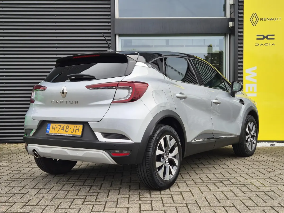 Captur 1.3 TCe 130 EDC AUTOMAAT Intens Camera, Navigatie, Apple/Android Auto, 1e eigenaar