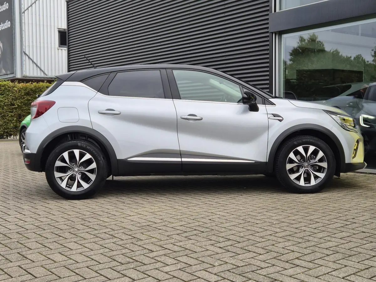 Captur 1.3 TCe 130 EDC AUTOMAAT Intens Camera, Navigatie, Apple/Android Auto, 1e eigenaar