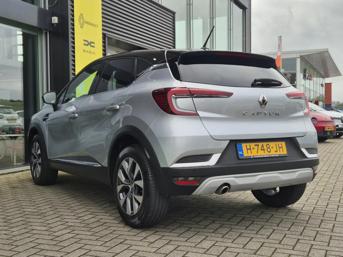 Captur 1.3 TCe 130 EDC AUTOMAAT Intens Camera, Navigatie, Apple/Android Auto, 1e eigenaar
