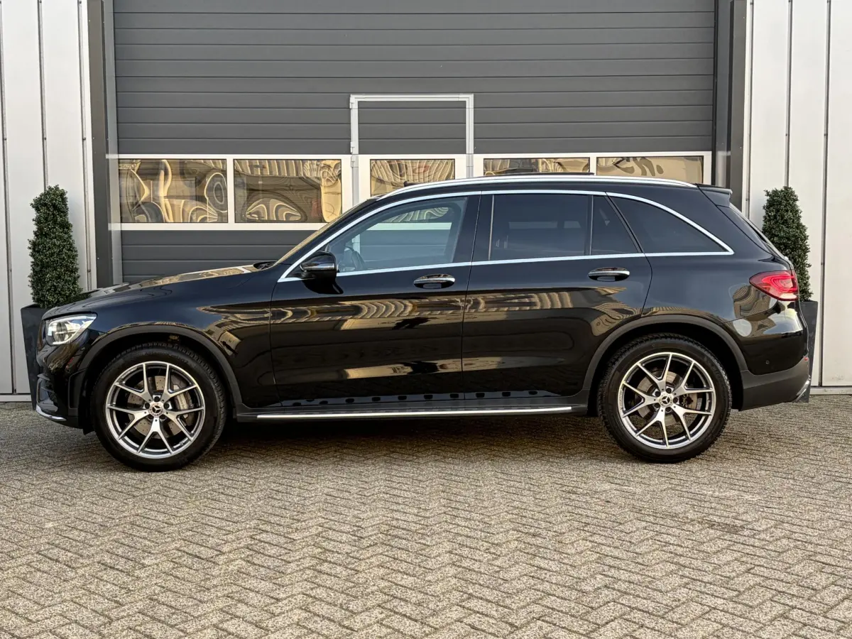 GLC 300de 4MATIC AMG Line | Head-Up | Pano | Sfeer | Elek stoelen | Trekhaak |