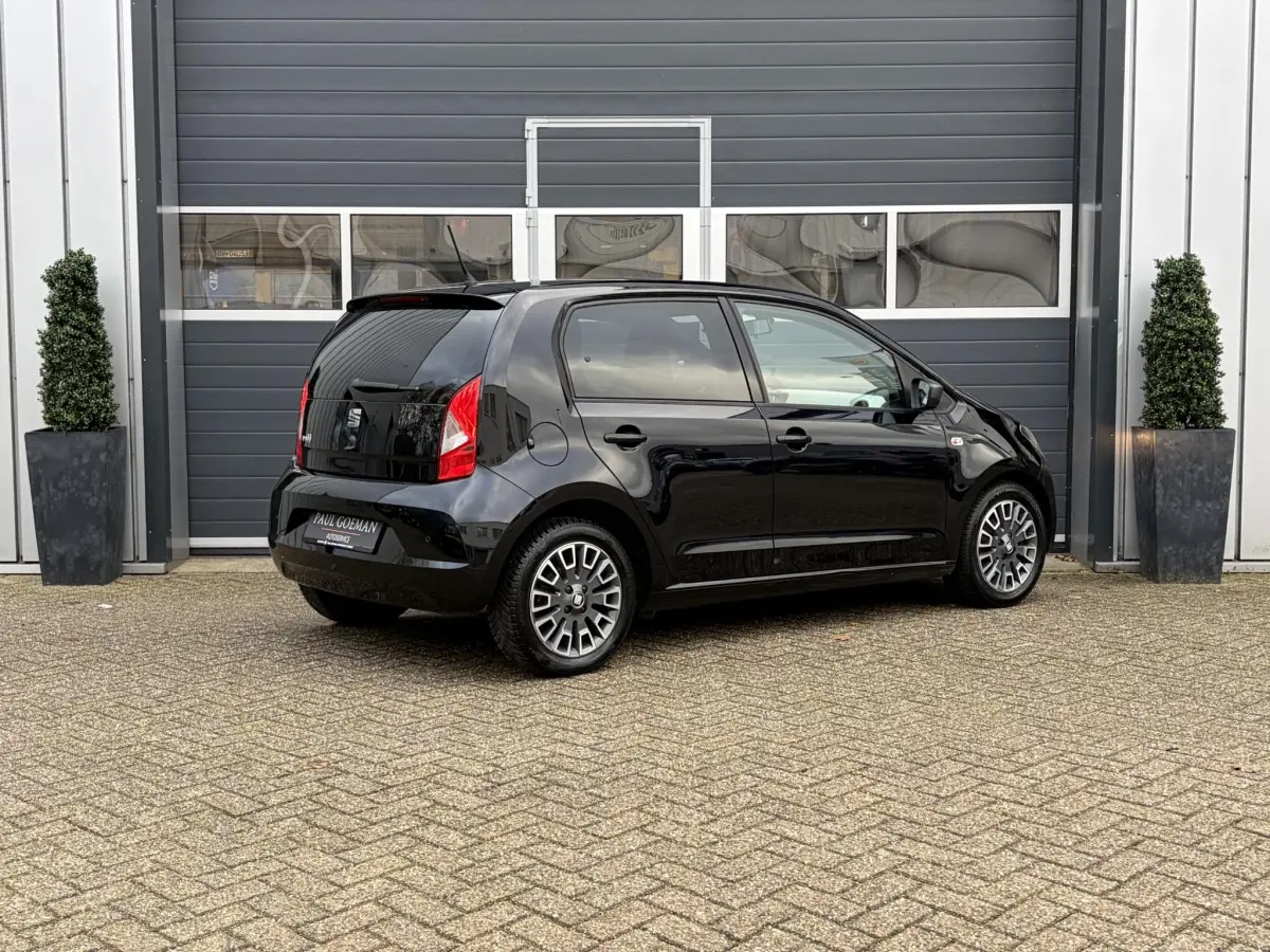 Mii 1.0 Sport | Cruise | Parkeer sensoren | Stoel verwarming | CV |
