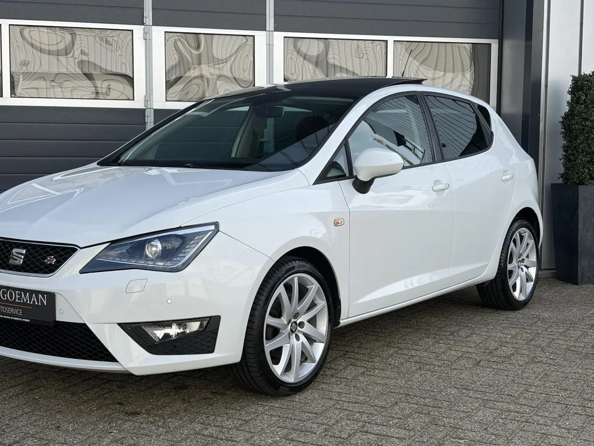 Ibiza 1.0 EcoTSI FR Connect | Pano | Alcantara | Stoelverwarming | Xenon |