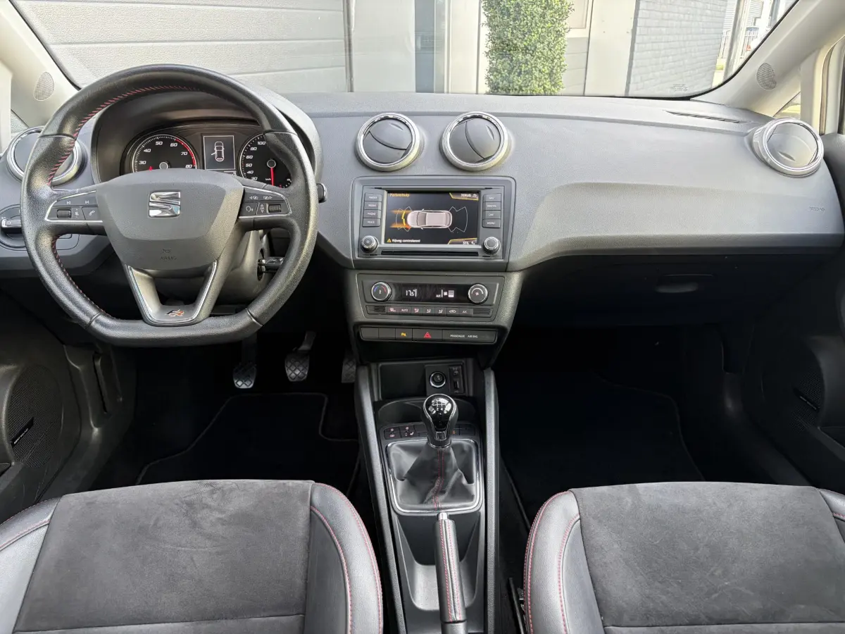 Ibiza 1.0 EcoTSI FR Connect | Pano | Alcantara | Stoelverwarming | Xenon |