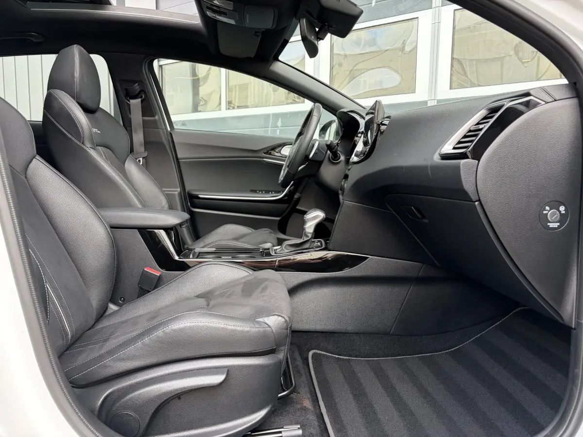 ProCeed 1.5 T-GDi GT-PlusLine | Pano | JBL | Full option | LED | Elektrische klep | Dodehoek |
