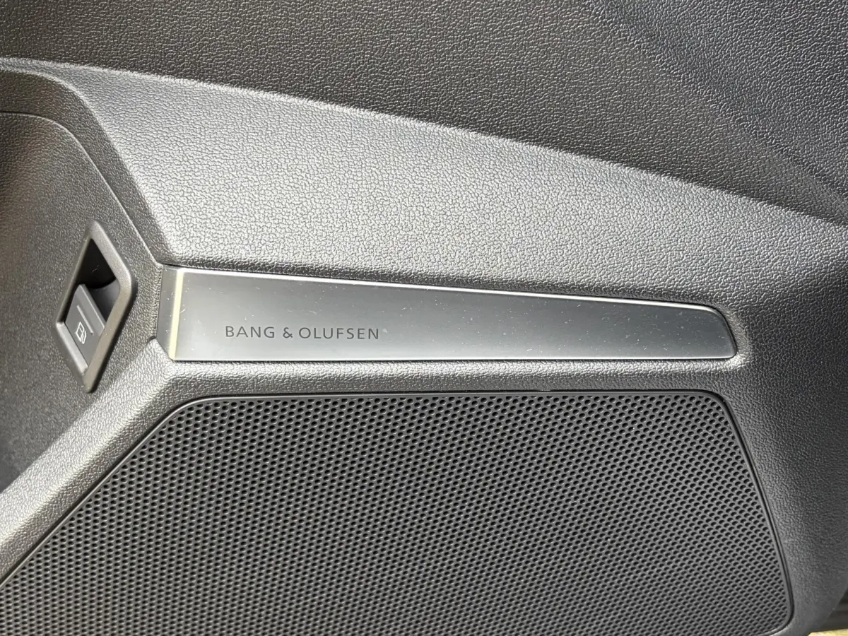 A3 Sportback 45 TFSI e S edition Competition | Pano | RS stoelen | B & O | Camera | Carbon pakket |
