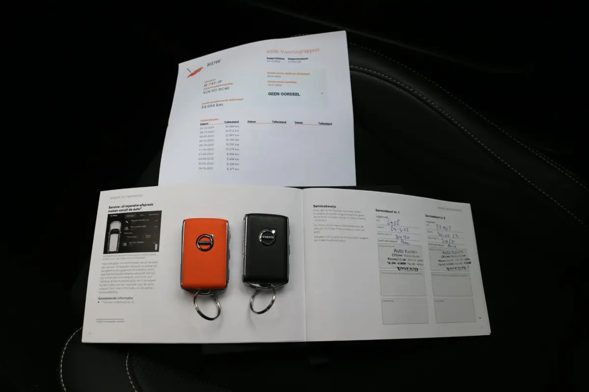 XC40 1.5 T4 Recharge R-Design | SOH % | Camera | Trekhaak |