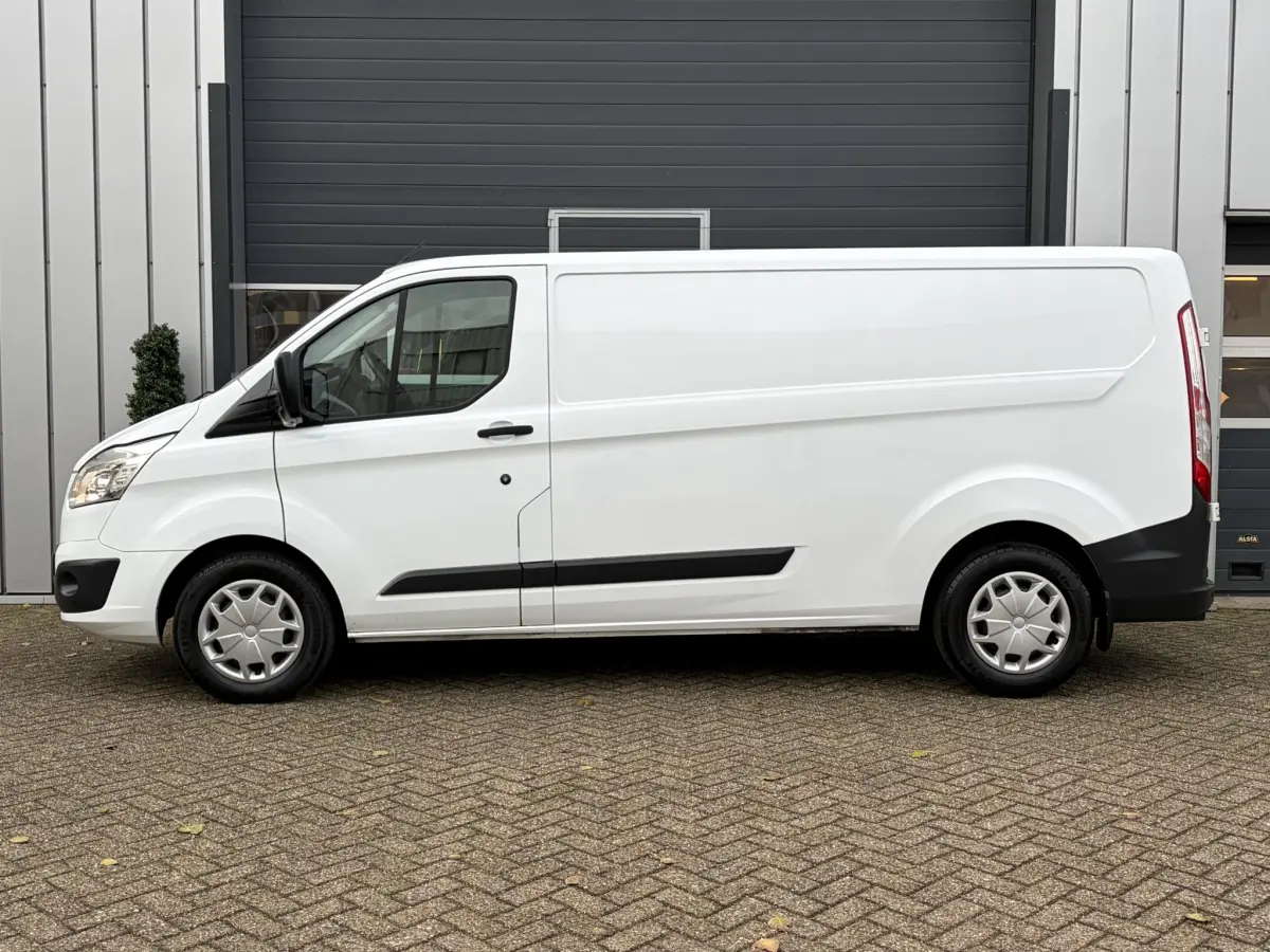 Transit Custom 290 2.0 TDCI L2H1 | Trekhaak | Airco | Elektrische Ramen | Parkeer sensoren |
