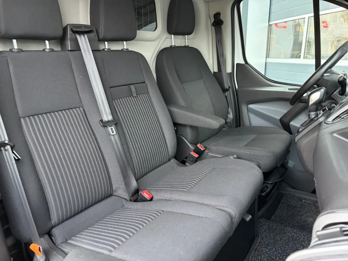 Transit Custom 290 2.0 TDCI L2H1 | Trekhaak | Airco | Elektrische Ramen | Parkeer sensoren |