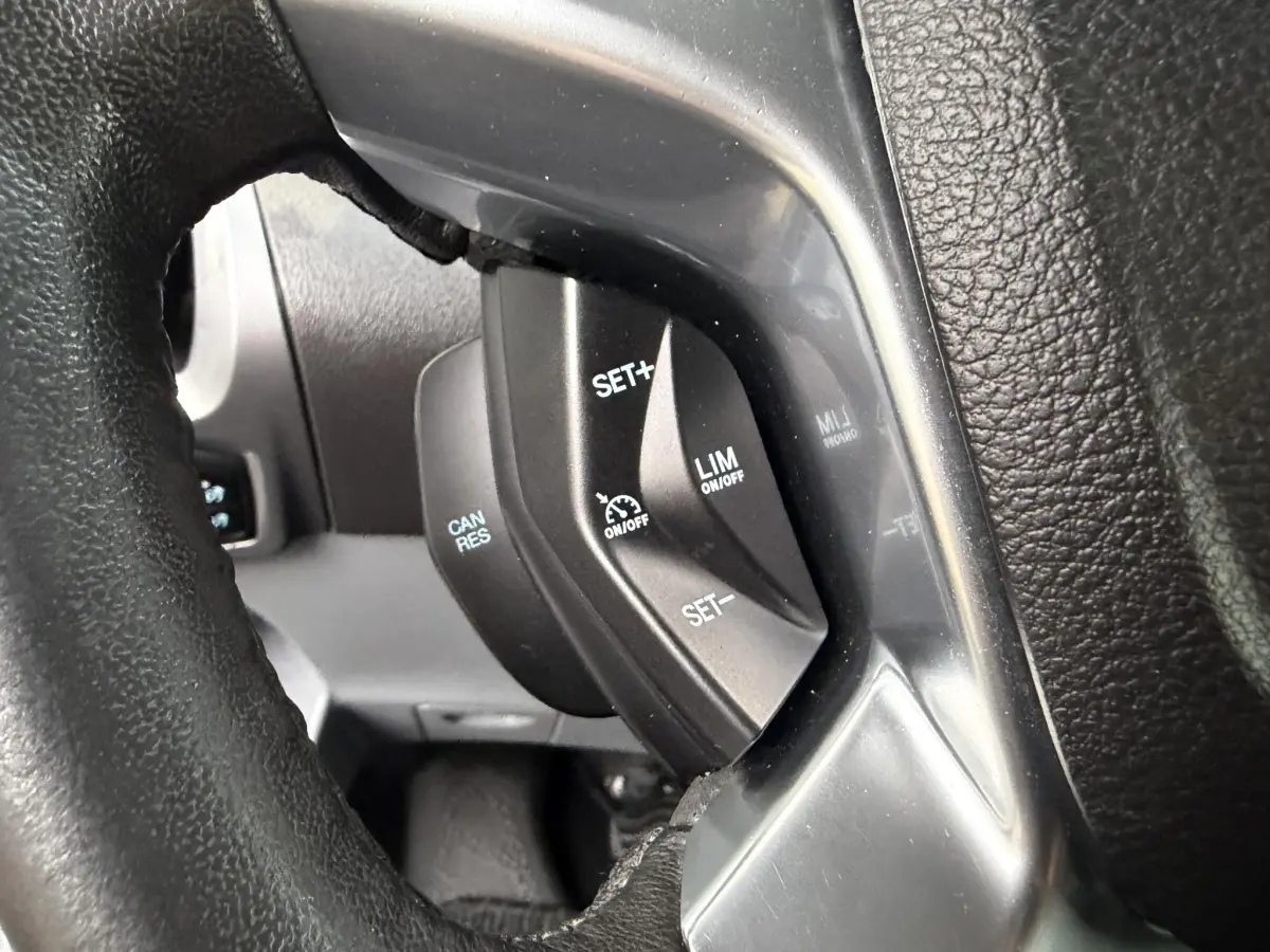 Transit Custom 290 2.0 TDCI L2H1 | Trekhaak | Airco | Elektrische Ramen | Parkeer sensoren |