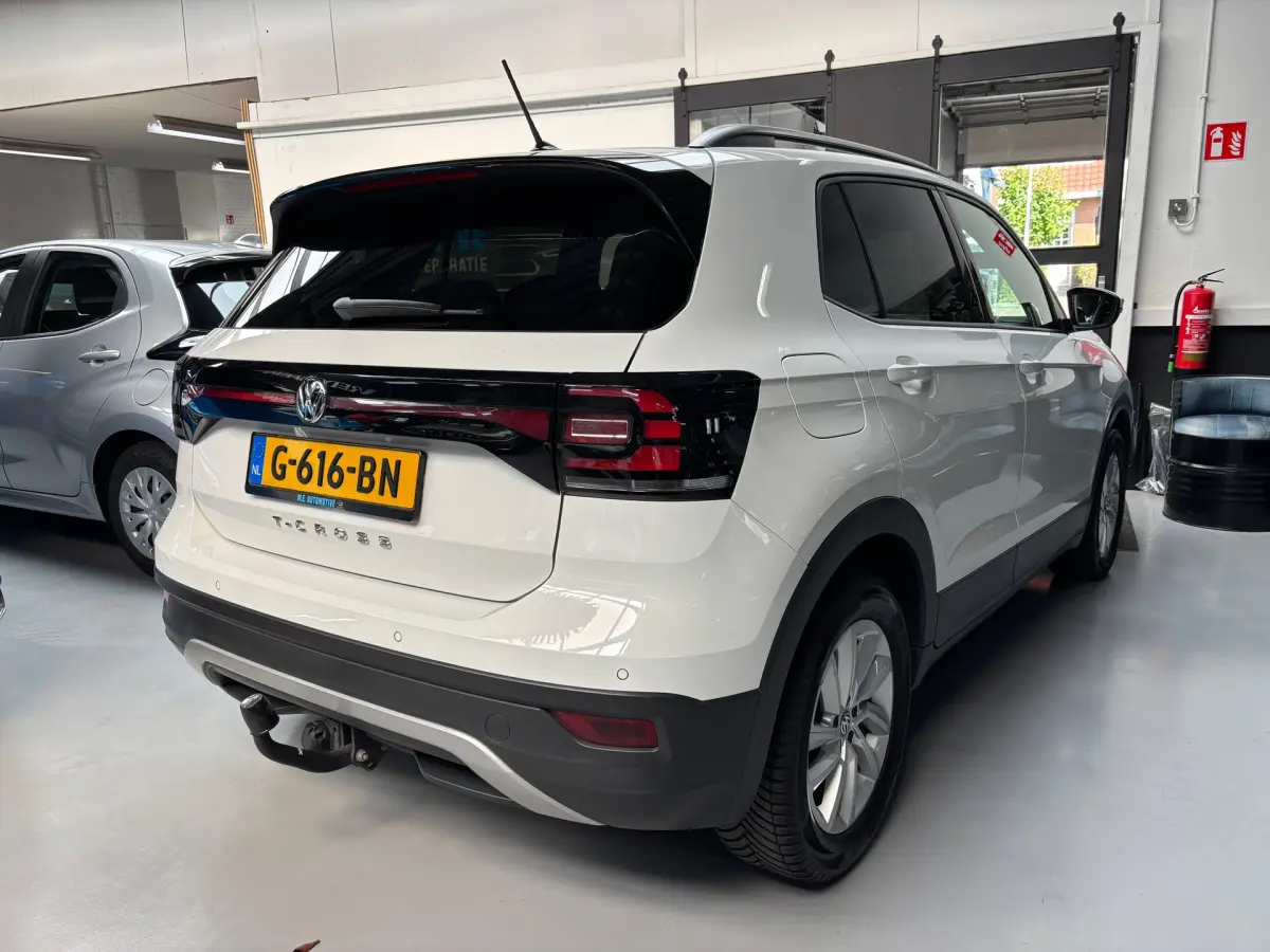 T-Cross 1.0 TSI Life / Navigatie / Trekhaak
