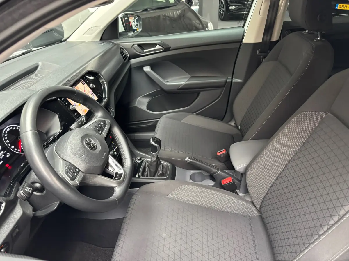 T-Cross 1.0 TSI Life / Navigatie / Trekhaak
