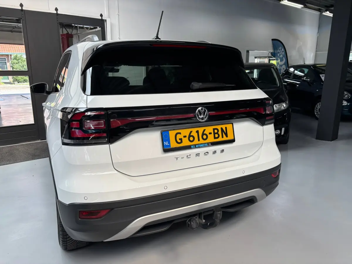 T-Cross 1.0 TSI Life / Navigatie / Trekhaak