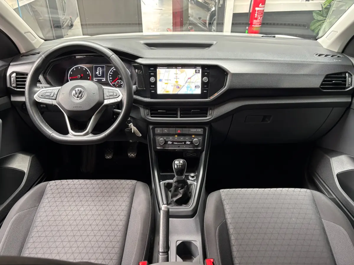 T-Cross 1.0 TSI Life / Navigatie / Trekhaak