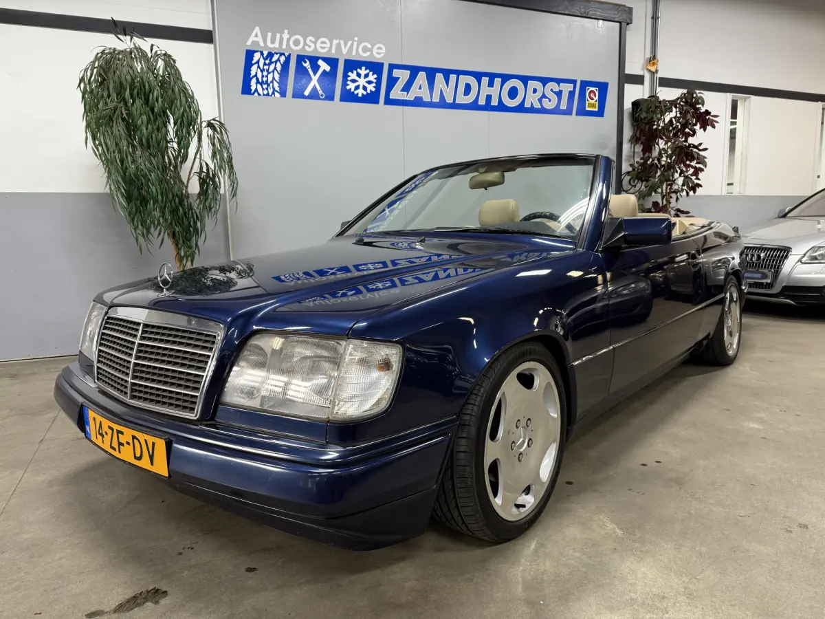 Mercedes-Benz E-klasse 1996 Benzine Handgeschakeld leasen