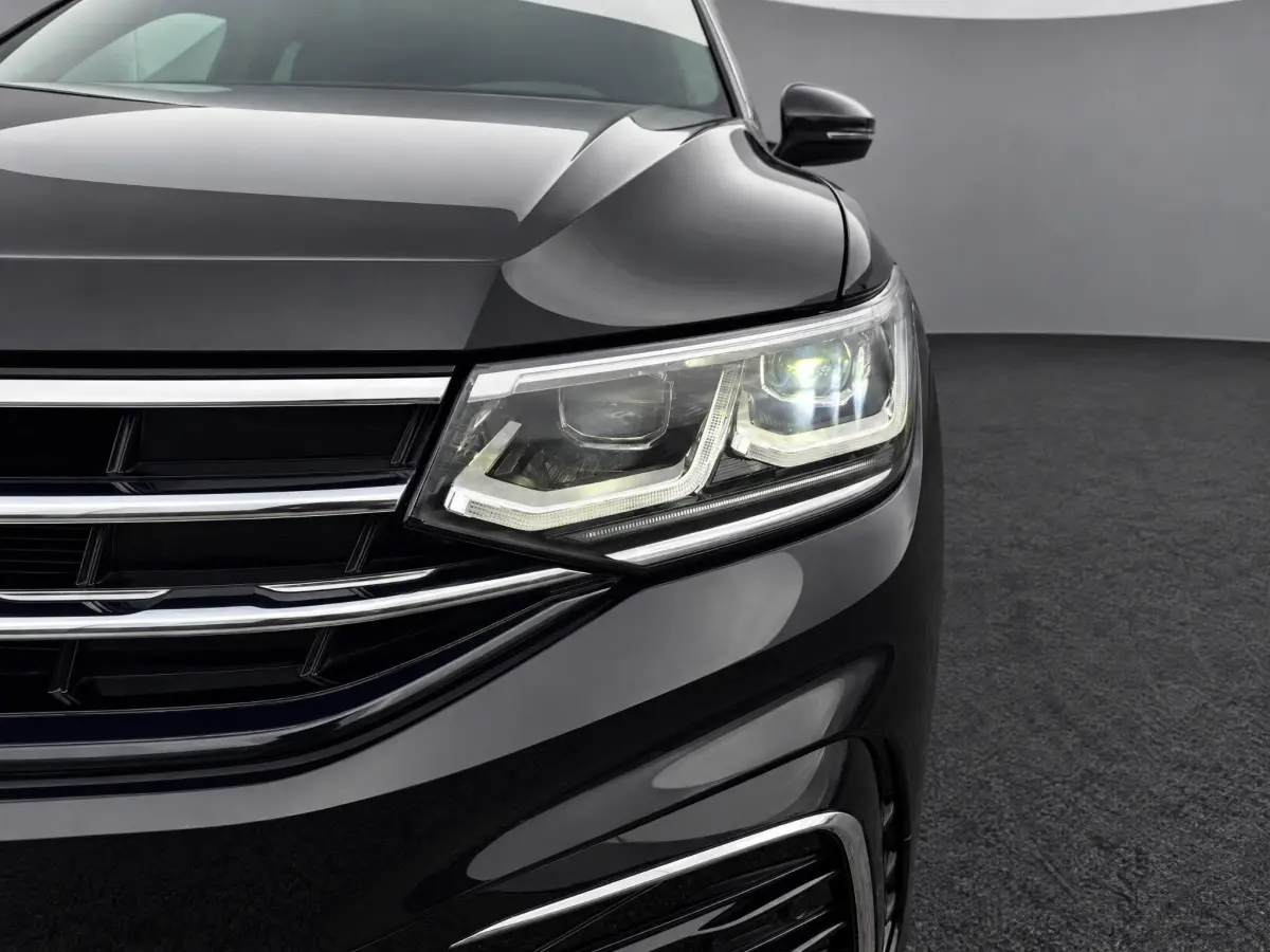 Tiguan 1.5 TSI 2X R-Line BOVAG GARANTIE CARPLAY/ACC/NAVI