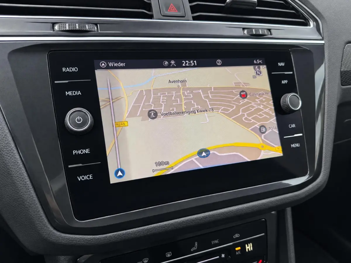 Tiguan 1.5 TSI 2X R-Line BOVAG GARANTIE CARPLAY/ACC/NAVI