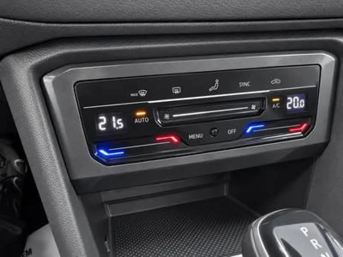 Tiguan 1.5 TSI 2X R-Line BOVAG GARANTIE CARPLAY/ACC/NAVI