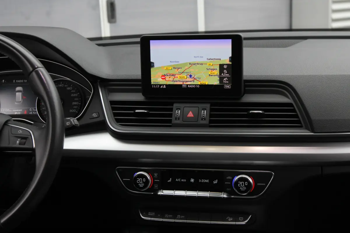 Q5 2.0 TFSI quattro I Aut. I S-Line I Pano.dak I Navi