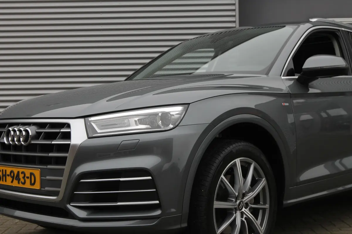 Q5 2.0 TFSI quattro I Aut. I S-Line I Pano.dak I Navi