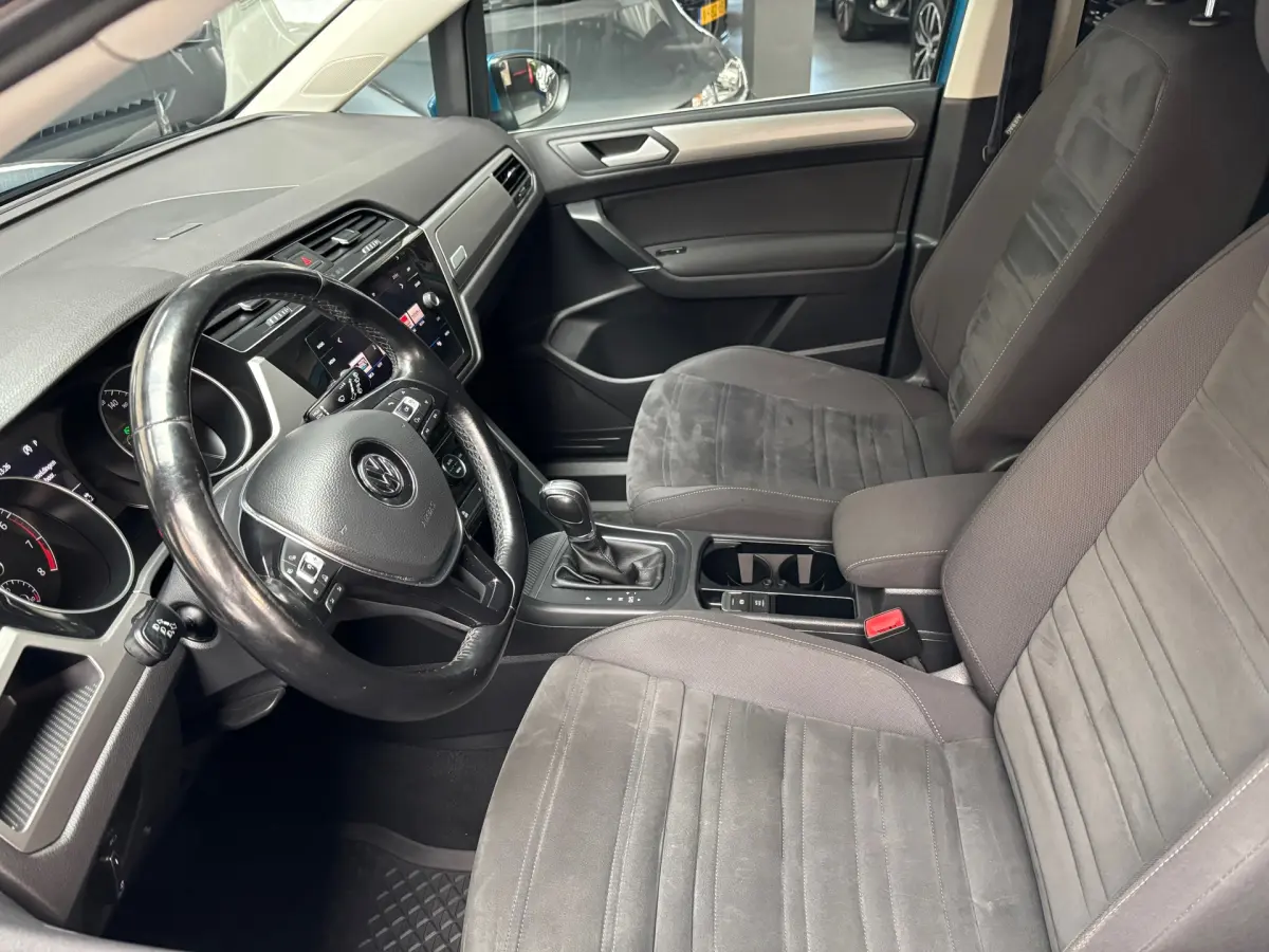 Touran 1.4 TSI Comfortline 7persoons / Carplay / Trekhaak