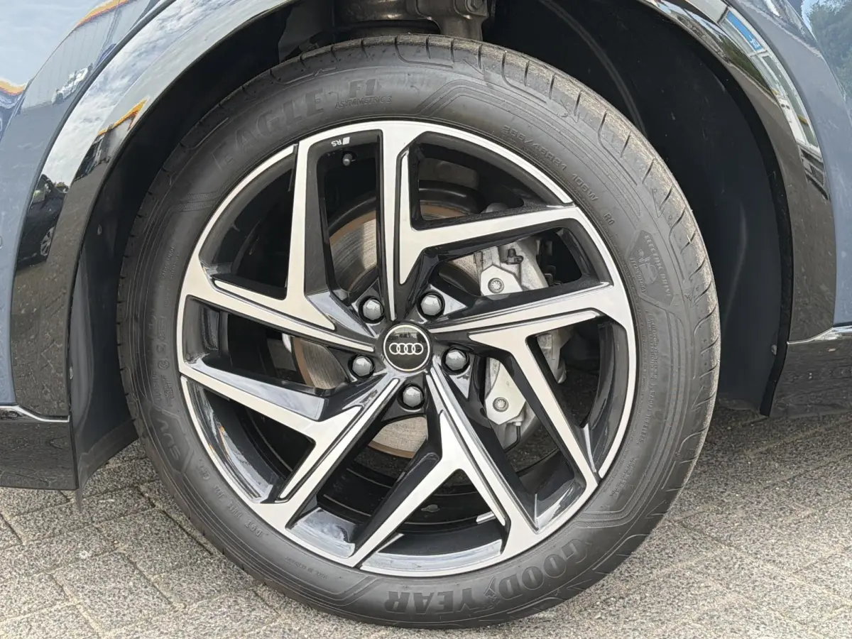 Q6 e-tron S edition performance 100 kWh |pano|tr.haak|B&O|OLED|bijrijdersdisplay|ACC|21"|keyless|privacy