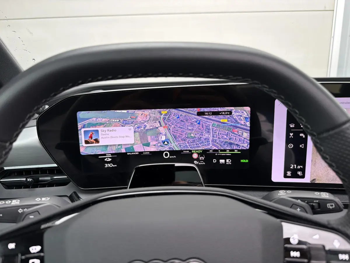 Q6 e-tron S edition performance 100 kWh |pano|tr.haak|B&O|OLED|bijrijdersdisplay|ACC|21"|keyless|privacy
