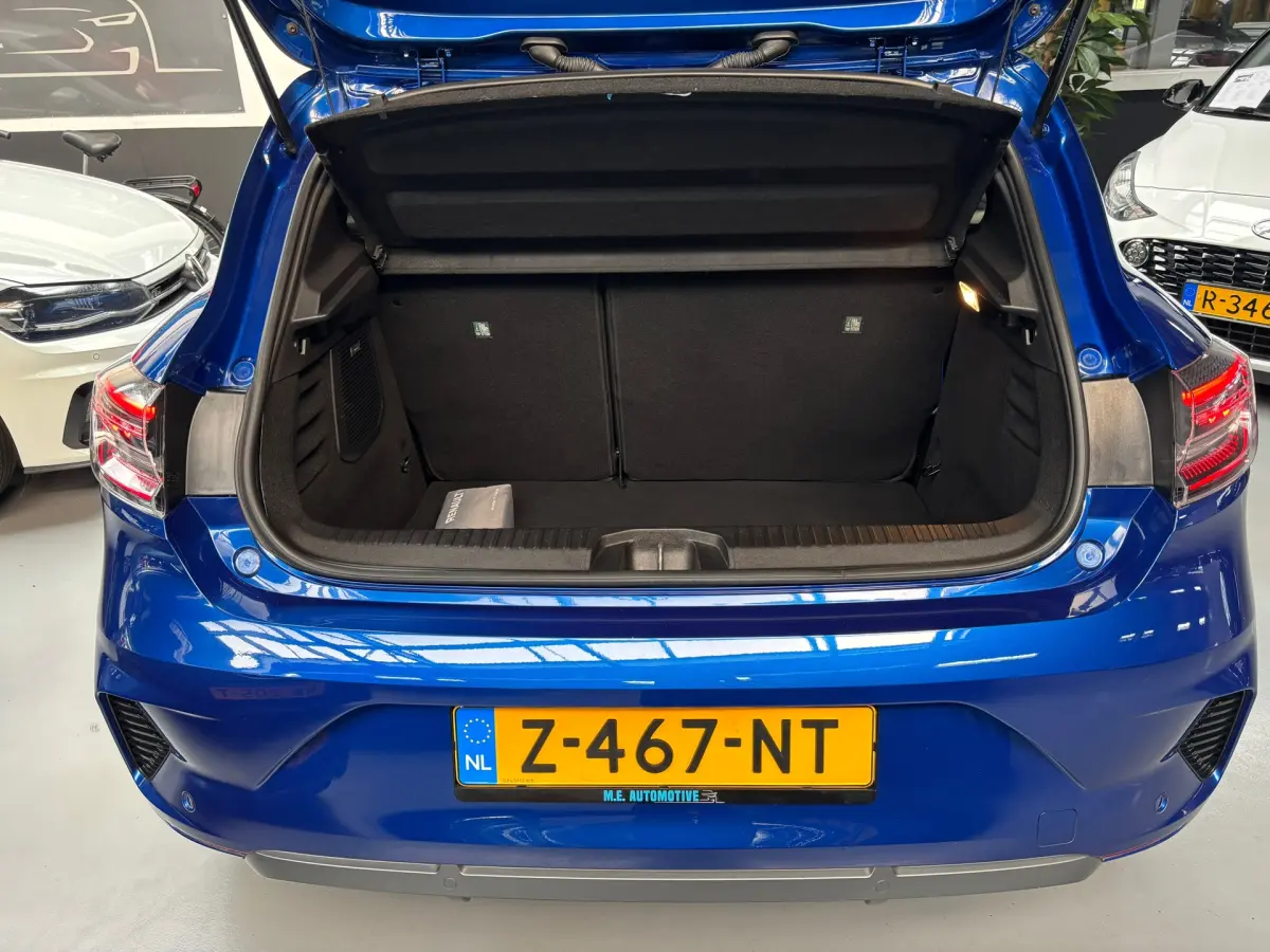 Clio 1.6 E-Tech Full Hybrid 145 esprit Alpine / Camera / Navi