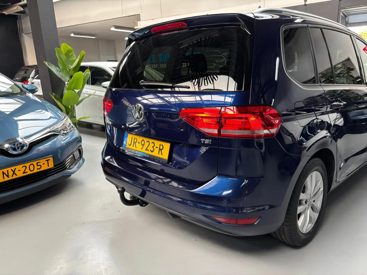 Touran 1.2 TSI Comfortline 7persoons / Navi