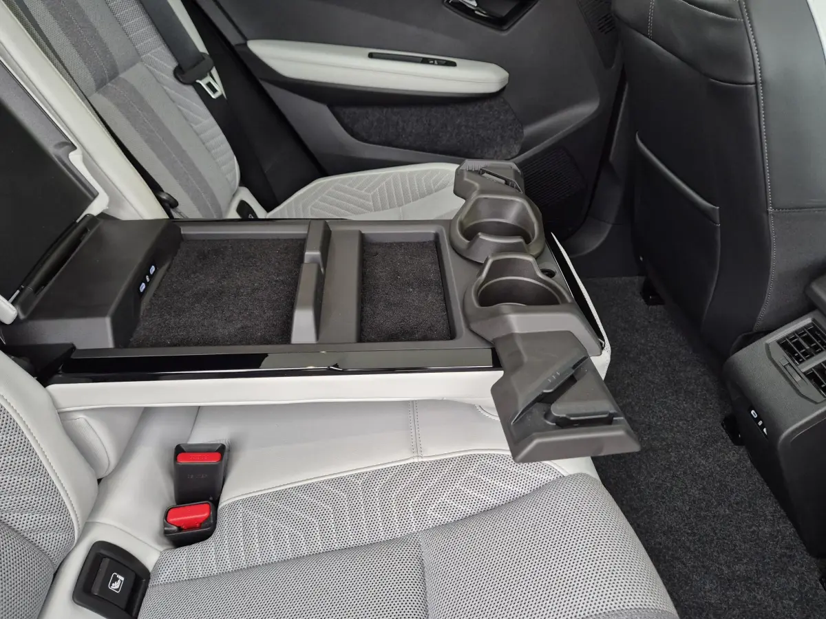Scénic E-Tech EV87 long range iconic SolarBay dak, Harman Kardon audio, 360° Camera, Adv. Driving Assist, S