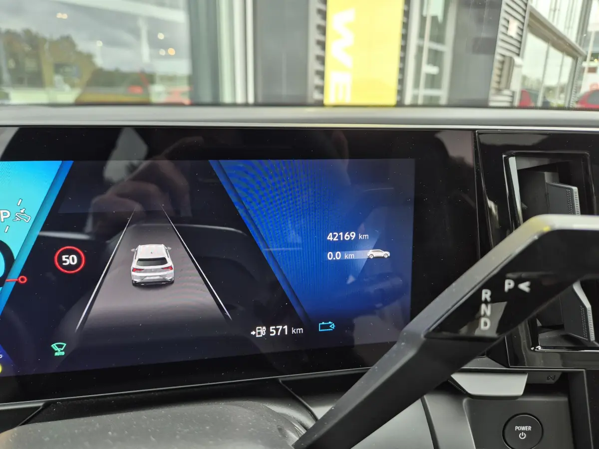 Scénic E-Tech EV87 long range iconic SolarBay dak, Harman Kardon audio, 360° Camera, Adv. Driving Assist, S
