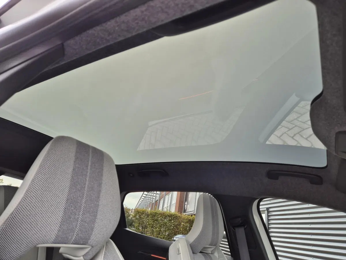 Scénic E-Tech EV87 long range iconic SolarBay dak, Harman Kardon audio, 360° Camera, Adv. Driving Assist, S