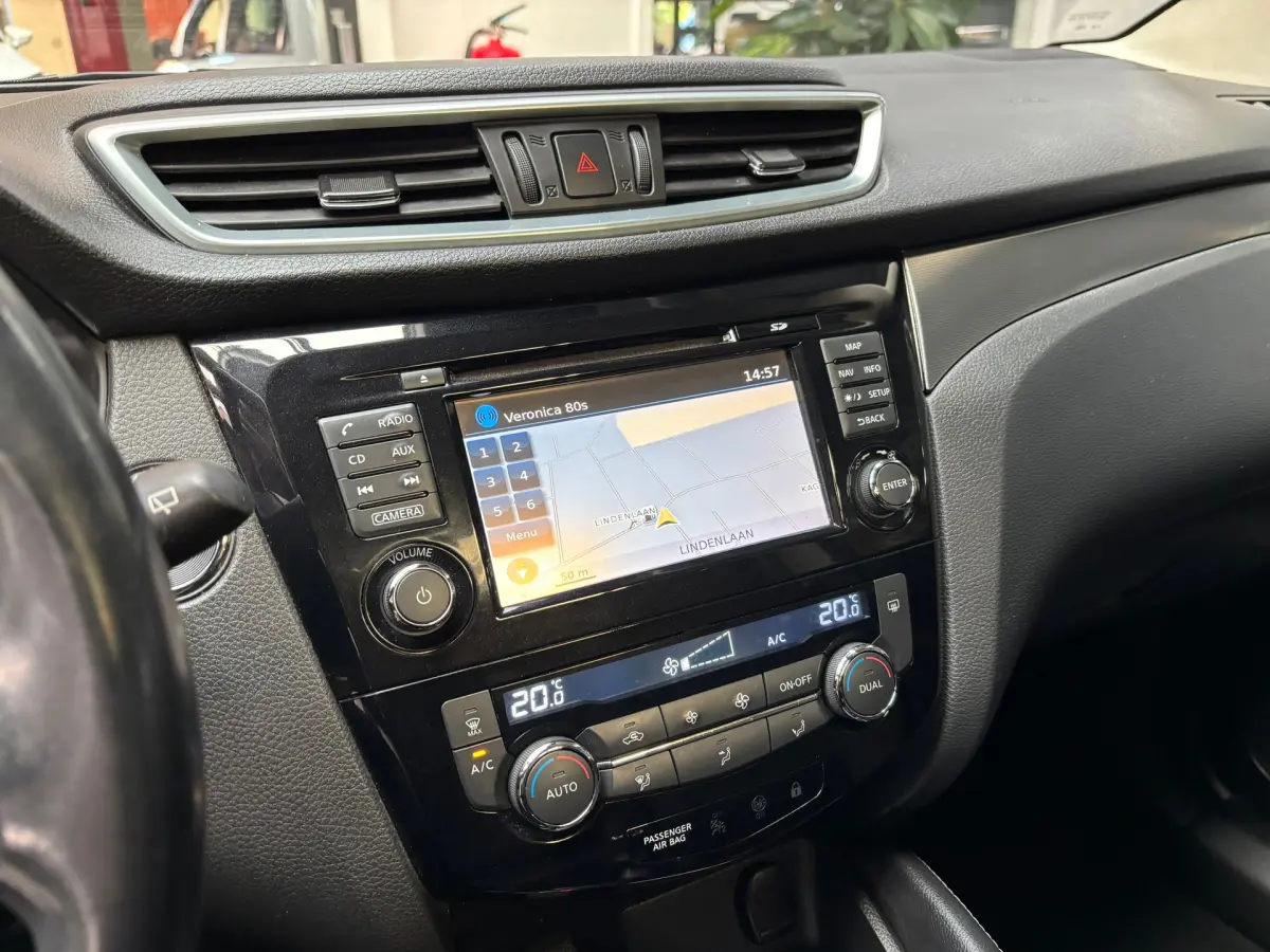 QASHQAI 1.2 N-Connecta / Camera / Navigatie