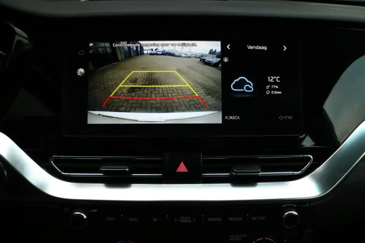 e-Niro DynamicLine 64 kWh | SOH 94.4 % | Camera | Accu Garantie! | Goed onderhouden! |