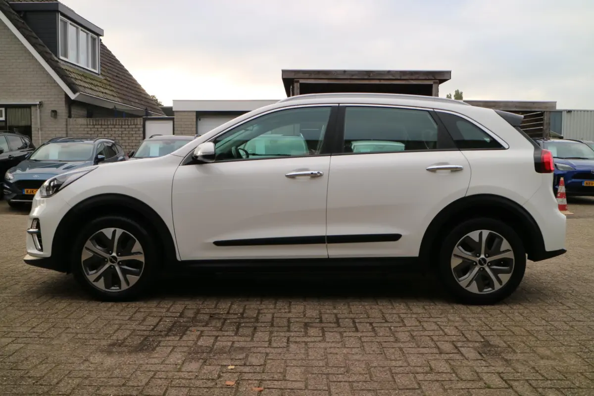 e-Niro DynamicLine 64 kWh | SOH 94.4 % | Camera | Accu Garantie! | Goed onderhouden! |