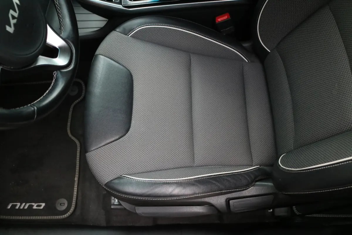 e-Niro DynamicLine 64 kWh | SOH 94.4 % | Camera | Accu Garantie! | Goed onderhouden! |