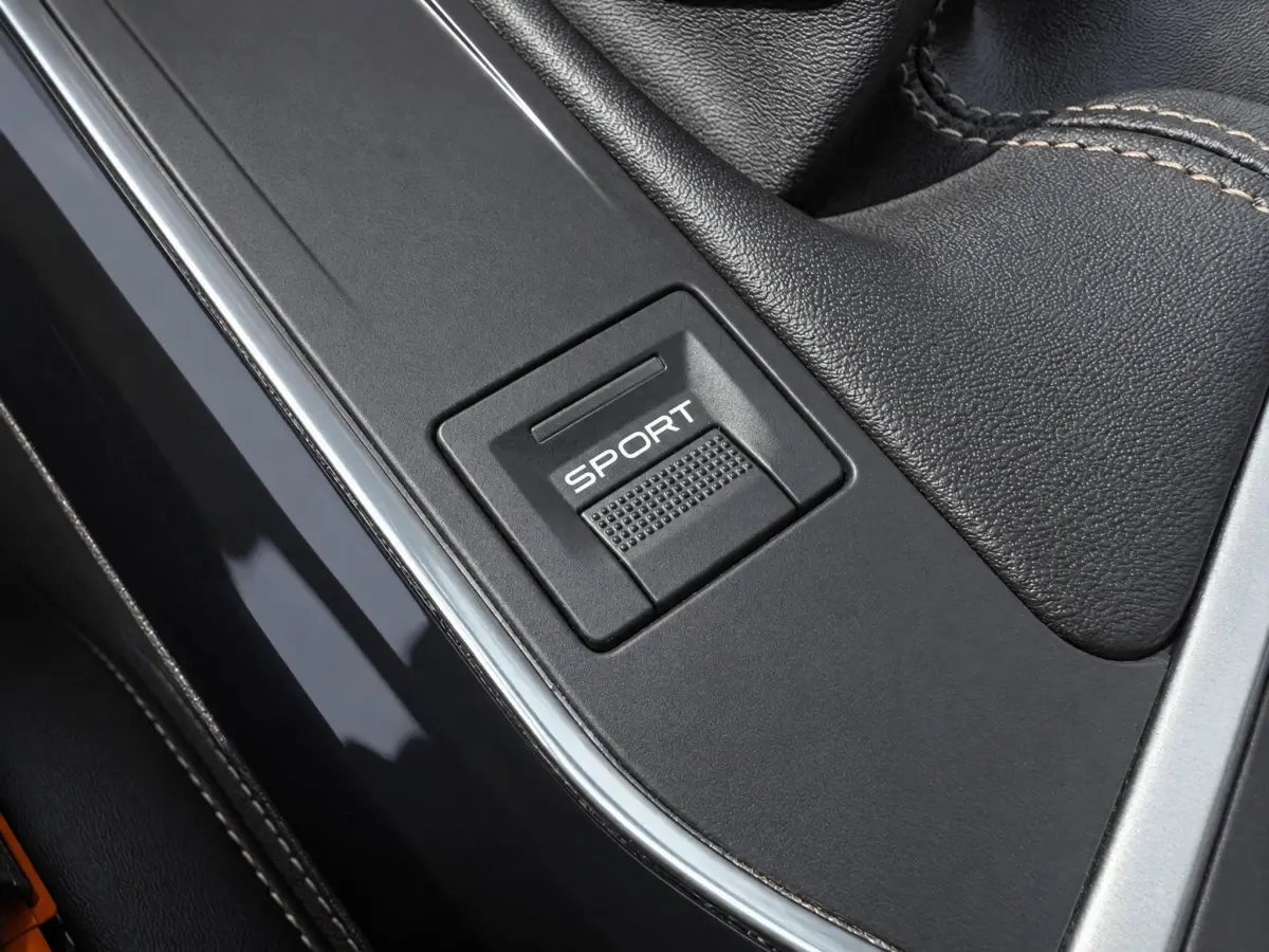 3008 1.2 PureTech GT Line NAVI/CARPLAY/360CAMERA