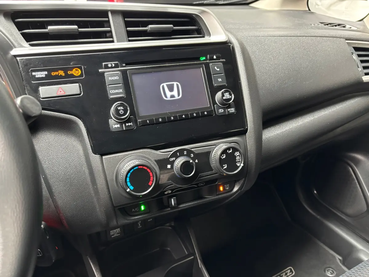 Jazz 1.3 i-VTEC Comfort / Airco / Trekhaak