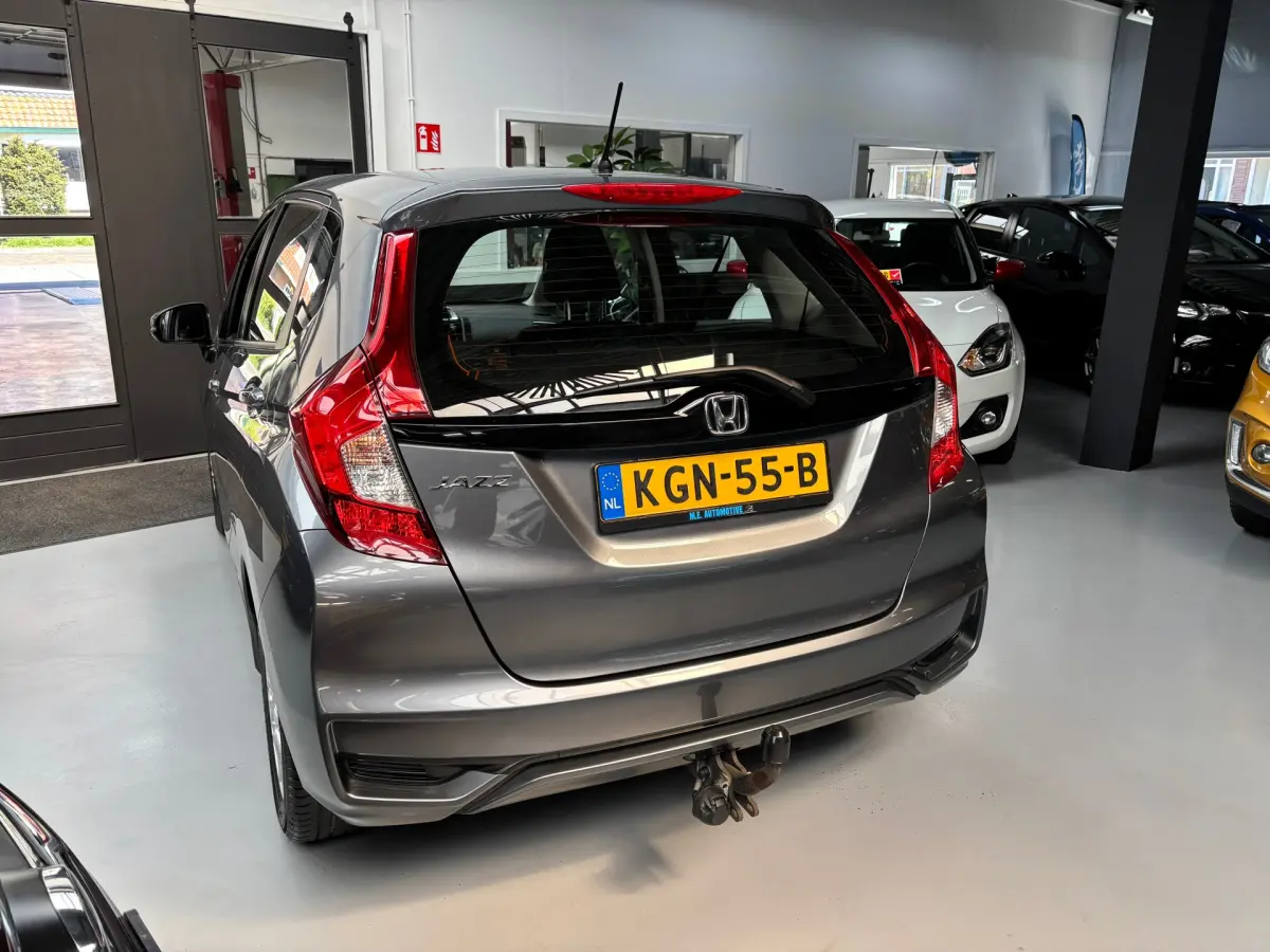 Jazz 1.3 i-VTEC Comfort / Airco / Trekhaak